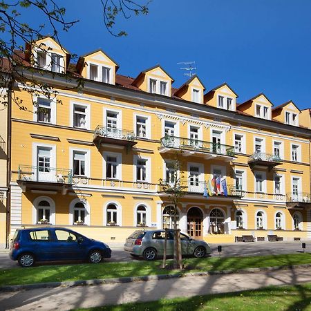 阿德勒博士Spa加库尔酒店 Františkovy Lázně 外观 照片